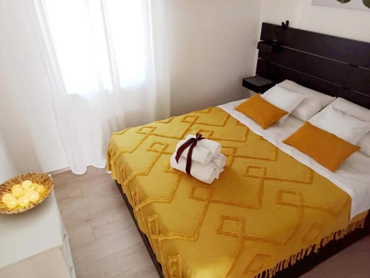 New! Apartment Terrazen Split - Free Car Parking